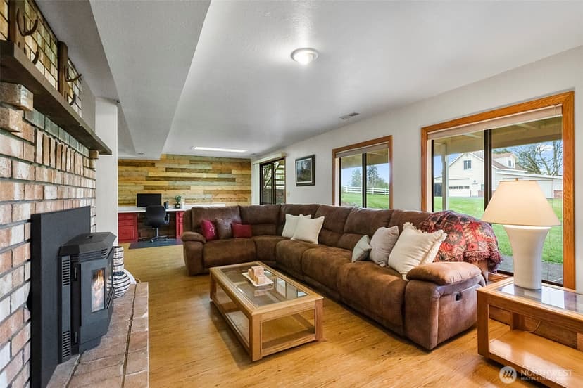 Property photo for 8130 85th Avenue SE, Snohomish photo 20
