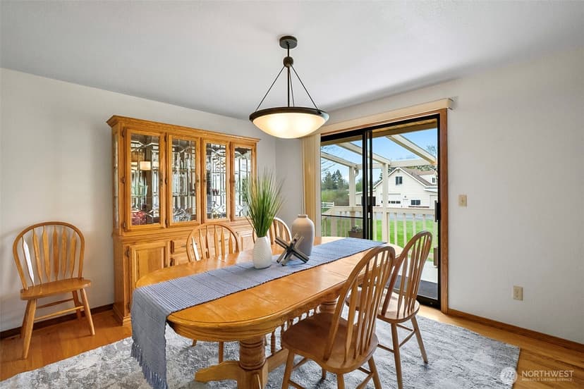 Property photo for 8130 85th Avenue SE, Snohomish photo 10
