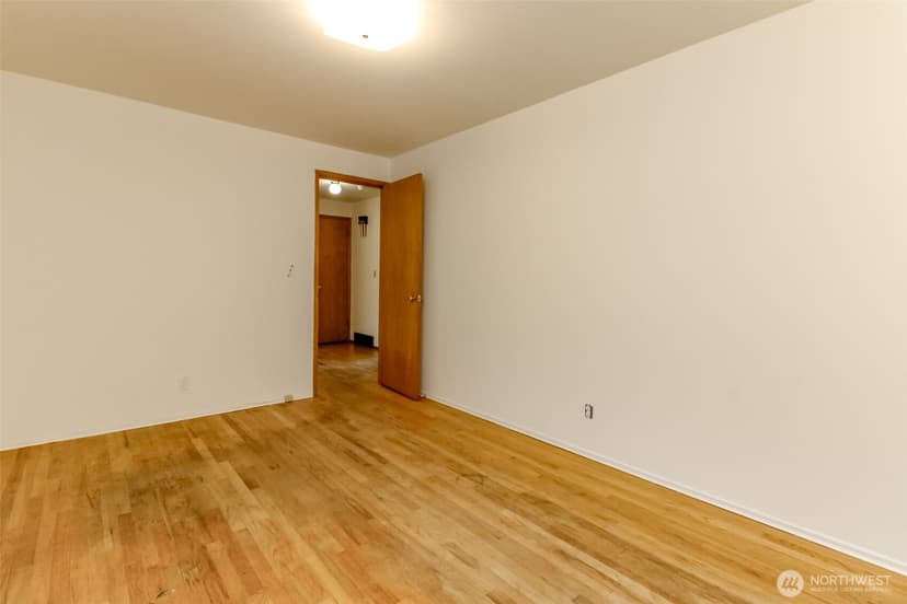 Property photo for 5127 S Hazel Street, Seattle photo 14