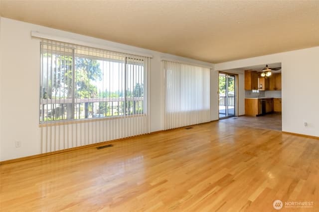 Property photo for 5127 S Hazel Street, Seattle photo 5