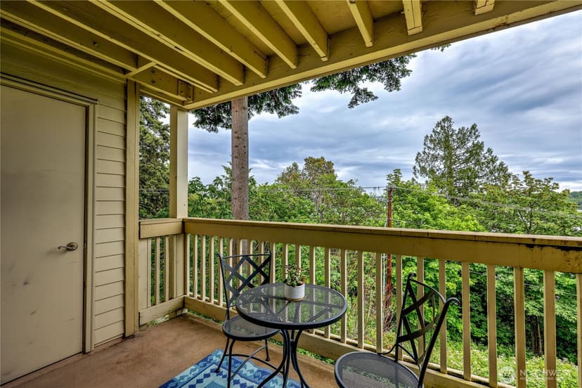 Property photo for 1700 W Sunn Fjord Lane #L202, Bremerton photo 30