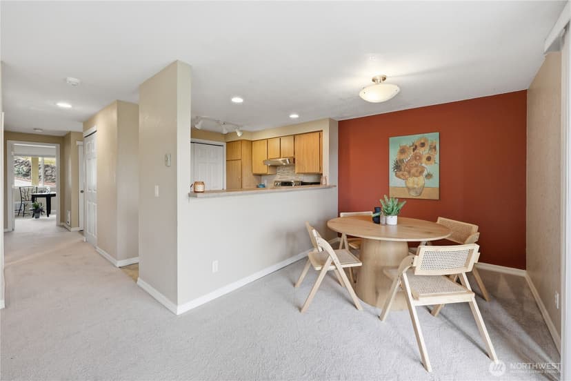 Property photo for 1700 W Sunn Fjord Lane #L202, Bremerton photo 5