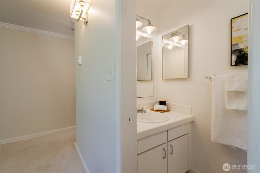 Property photo for 322 N 134th Street #104, Seattle photo 14