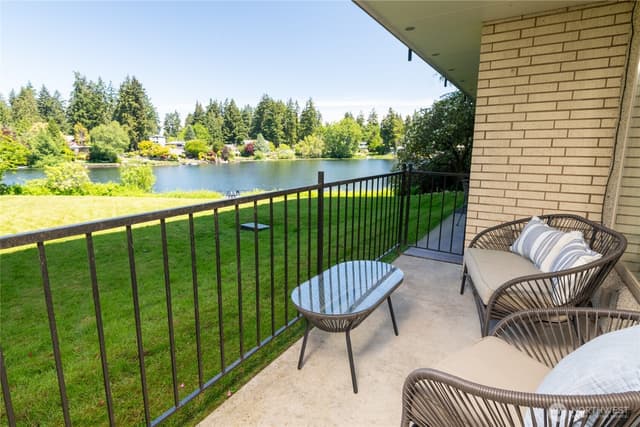 Property photo for 322 N 134th Street #104, Seattle photo 4