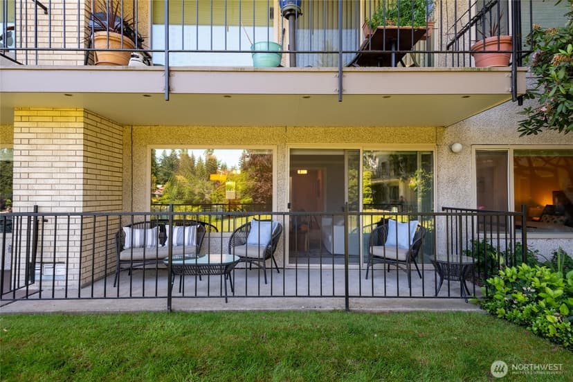 Property photo for 322 N 134th Street #104, Seattle photo 15