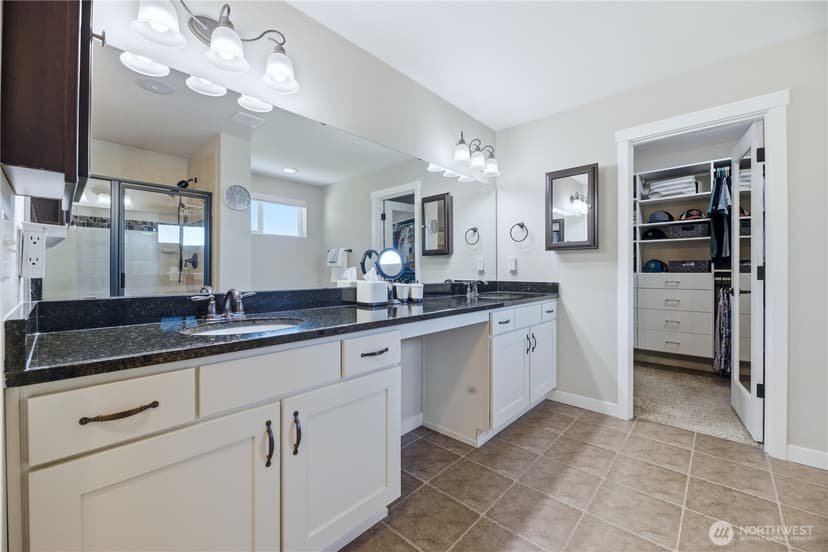Property photo for 13806 197th Avenue E, Bonney Lake photo 24