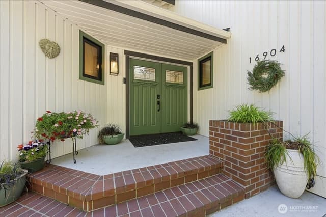 Property photo for 16904 Mount Forest Boulevard, Monroe photo 2