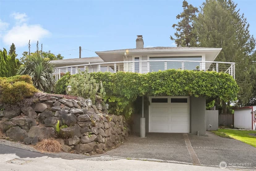 Property photo for 10417 76th Avenue S, Seattle photo 33