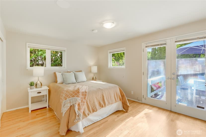 Property photo for 10417 76th Avenue S, Seattle photo 15