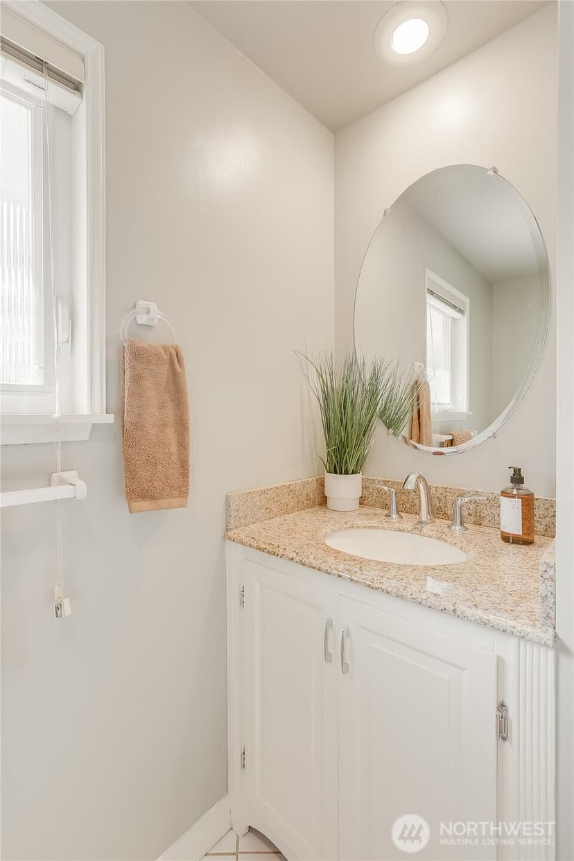 Property photo for 10417 76th Avenue S, Seattle photo 18