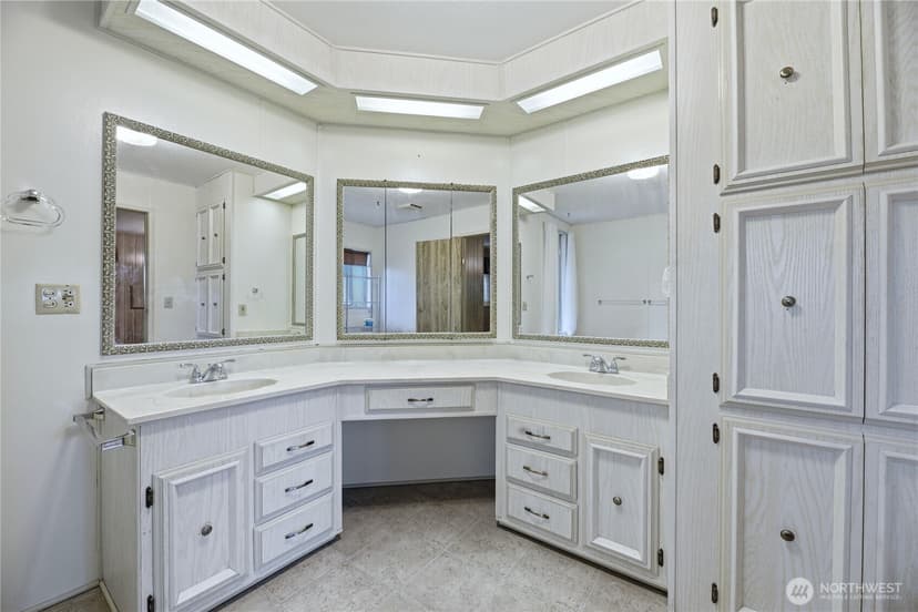 Property photo for 9314 Canyon Road E #12, Puyallup photo 31