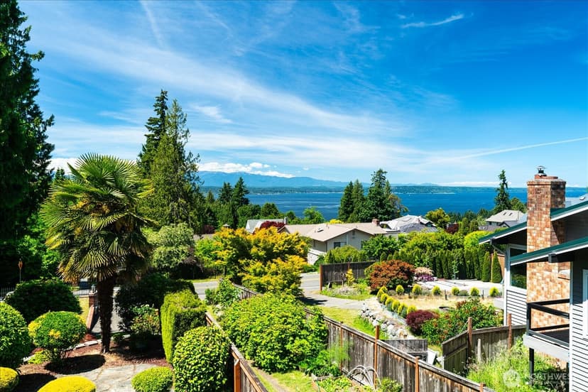 Property photo for 17524 10th Avenue NW, Shoreline photo 33
