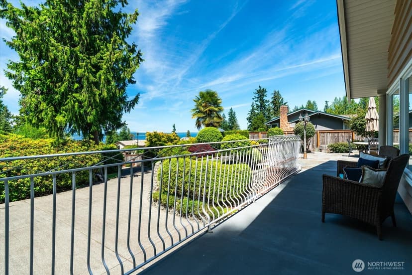 Property photo for 17524 10th Avenue NW, Shoreline photo 34