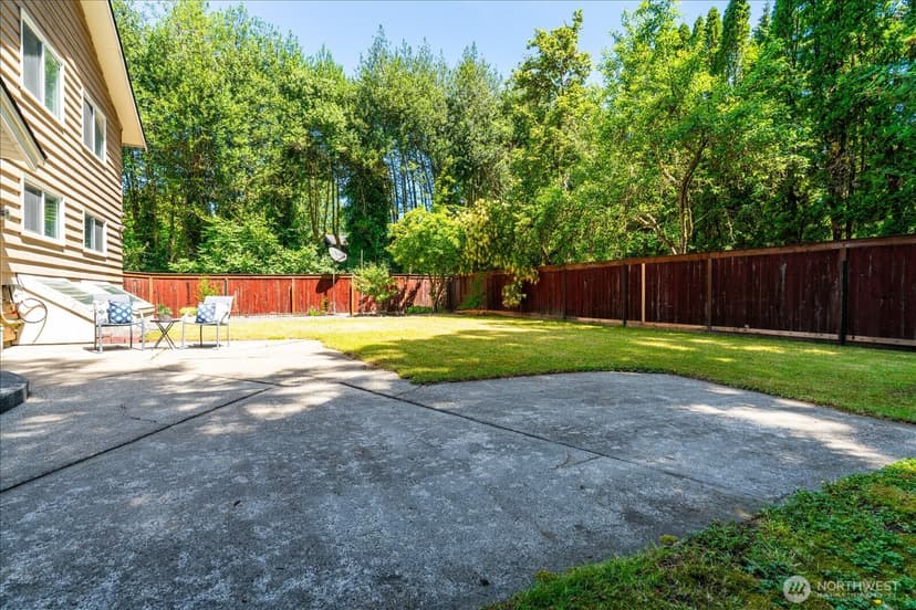 Property photo for 17524 10th Avenue NW, Shoreline photo 27