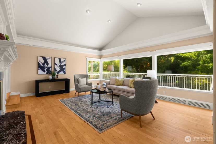 Property photo for 17524 10th Avenue NW, Shoreline photo 6