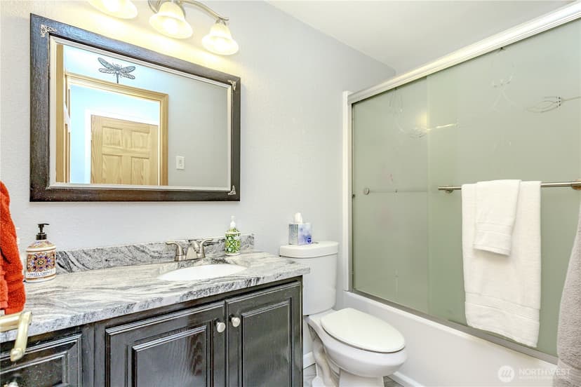 Property photo for 13617 SE 197th Place, Renton photo 10