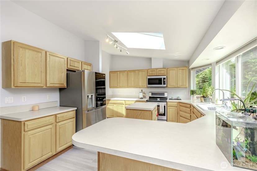Property photo for 13617 SE 197th Place, Renton photo 8