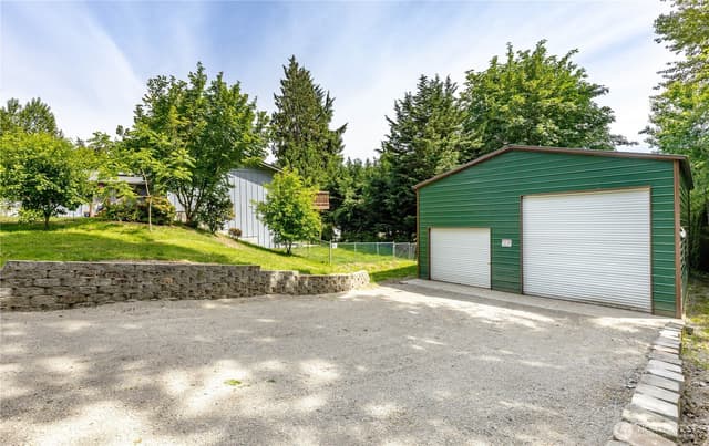 Property photo for 13617 SE 197th Place, Renton photo 3