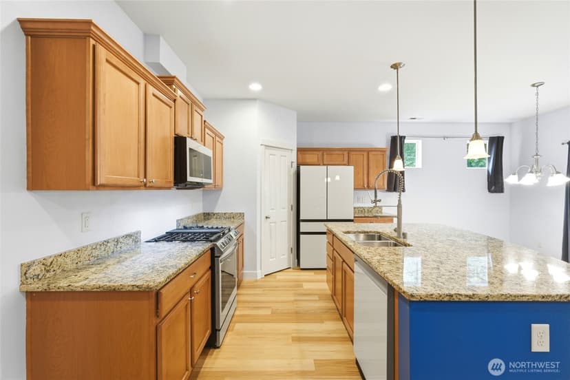Property photo for 8231 81st Drive NE, Marysville photo 12
