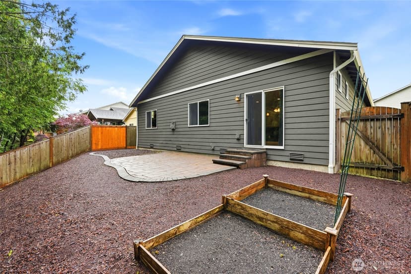 Property photo for 8231 81st Drive NE, Marysville photo 28