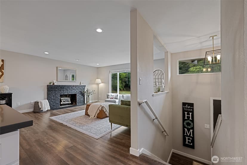 Property photo for 6906 43rd Street Ct NW, Gig Harbor photo 2