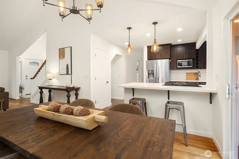 Property photo for 9004 NE 170th Street, Kenmore photo 12