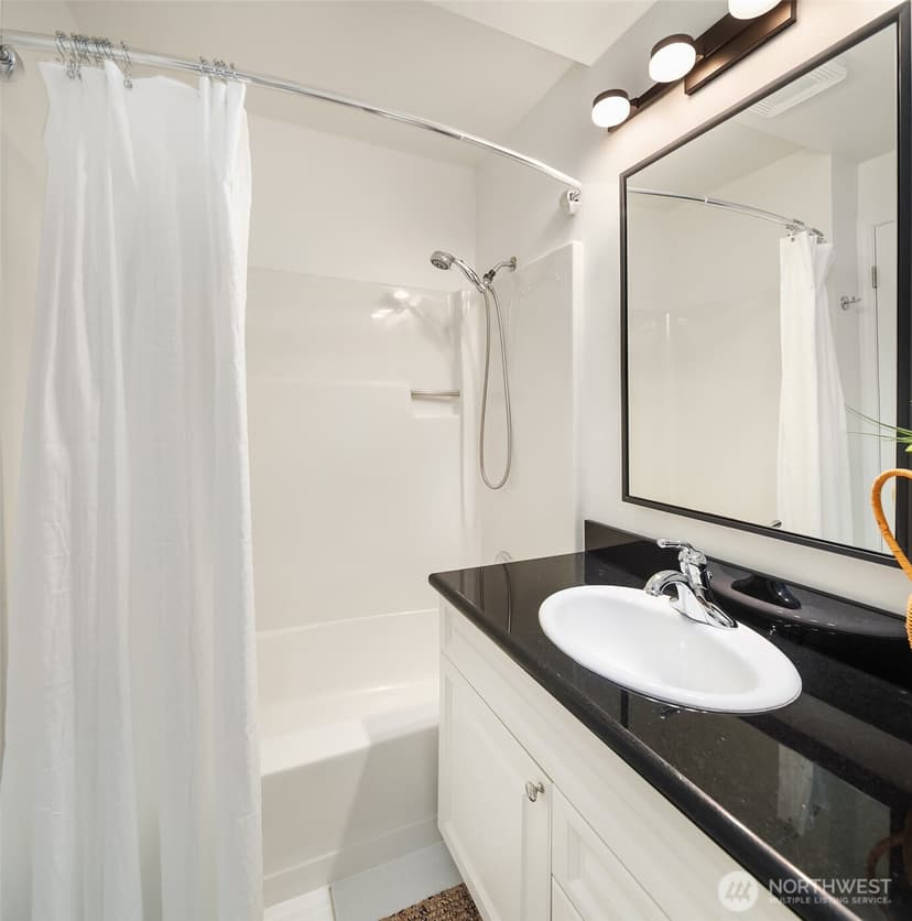 Property photo for 9004 NE 170th Street, Kenmore photo 25
