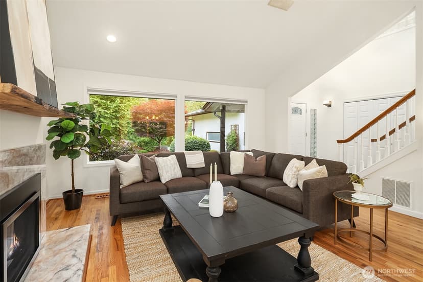 Property photo for 9004 NE 170th Street, Kenmore photo 10