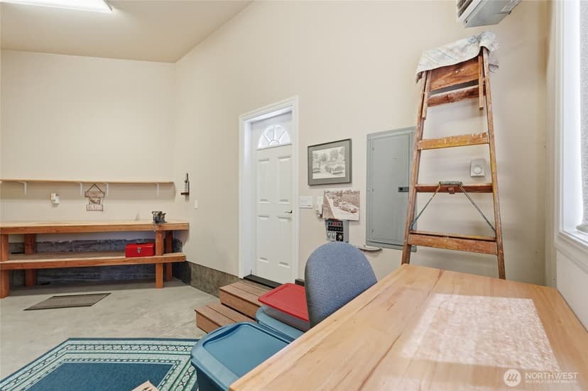 Property photo for 404 Ridgewood Drive, Manson photo 30