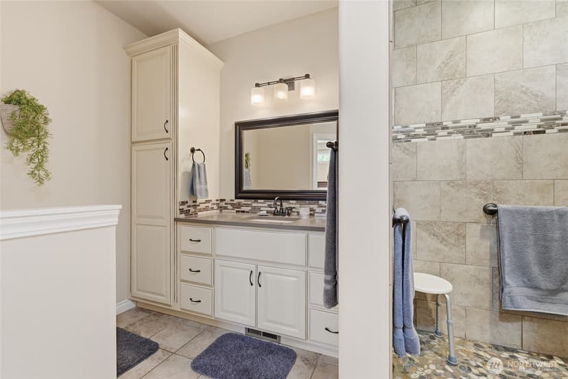 Property photo for 404 Ridgewood Drive, Manson photo 18