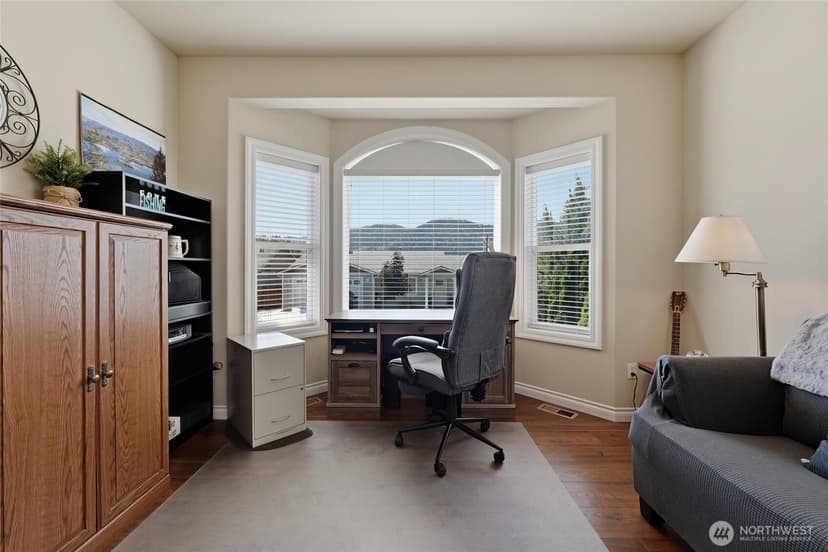 Property photo for 404 Ridgewood Drive, Manson photo 24