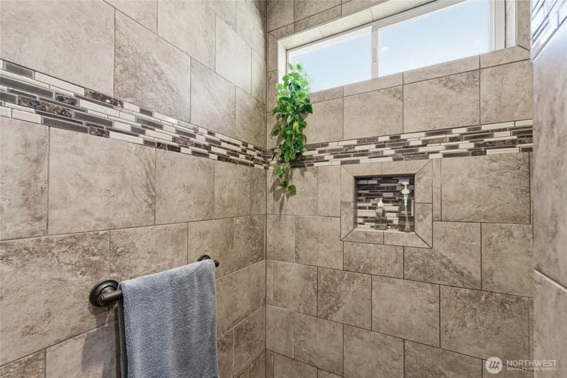 Property photo for 404 Ridgewood Drive, Manson photo 19