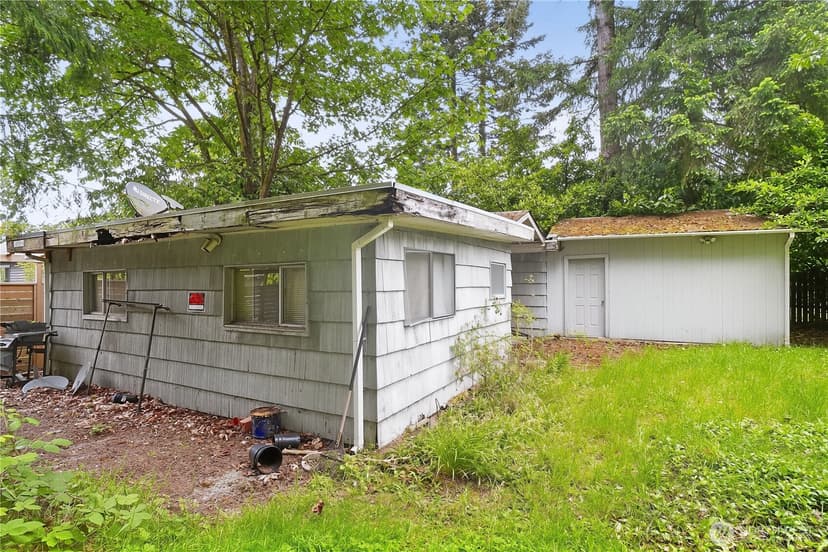 Property photo for 2544 NE 90th Street, Seattle photo 2
