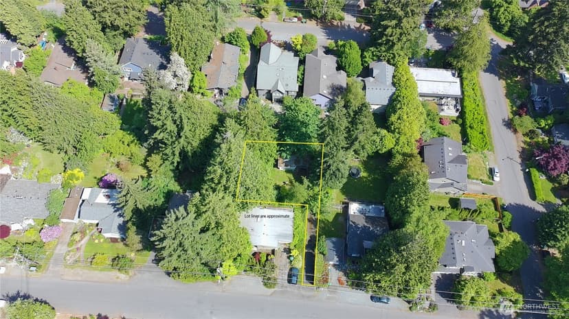 Property photo for 2544 NE 90th Street, Seattle photo 21