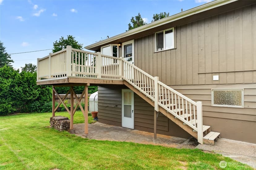 Property photo for 13332 173rd Avenue SE, Renton photo 39