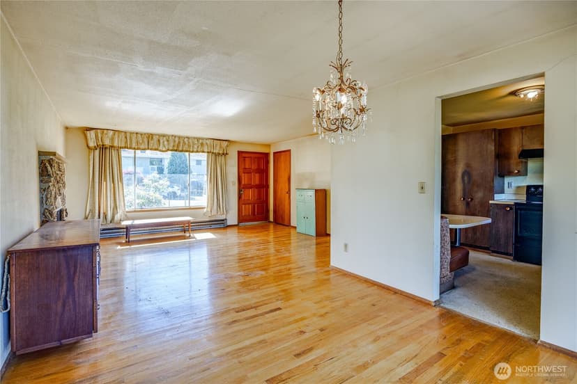 Property photo for 3245 Almira Drive, Bremerton photo 11