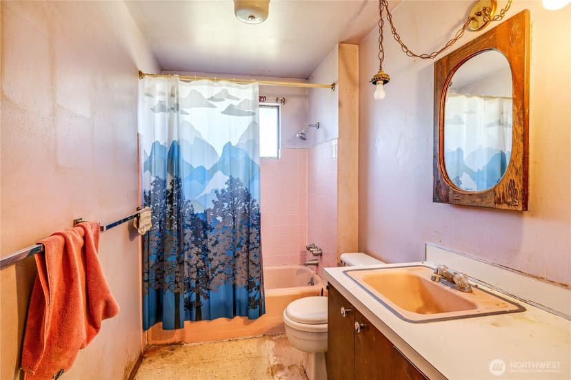 Property photo for 3245 Almira Drive, Bremerton photo 16
