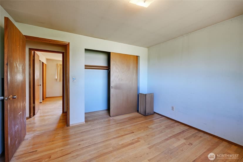 Property photo for 3245 Almira Drive, Bremerton photo 18