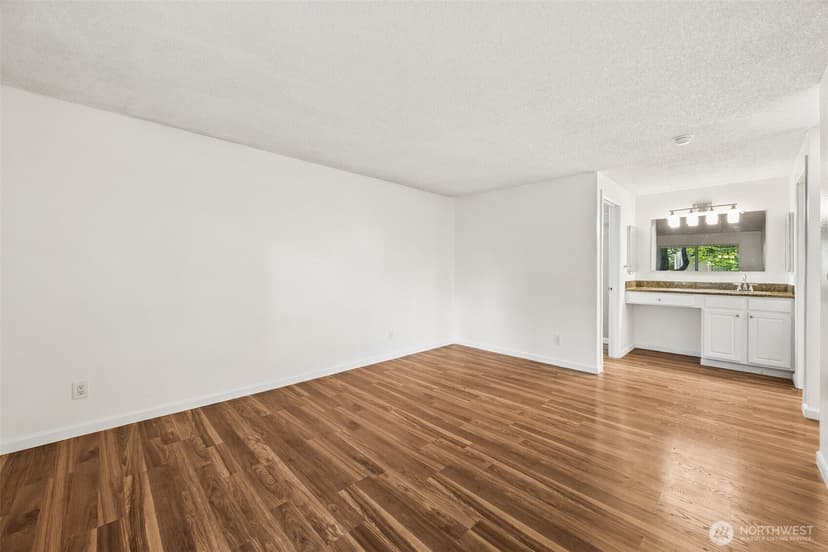 Property photo for 7501 Ruby Drive SW #I-106, Lakewood photo 11