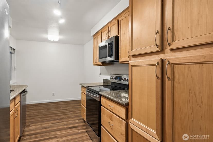 Property photo for 7501 Ruby Drive SW #I-106, Lakewood photo 9