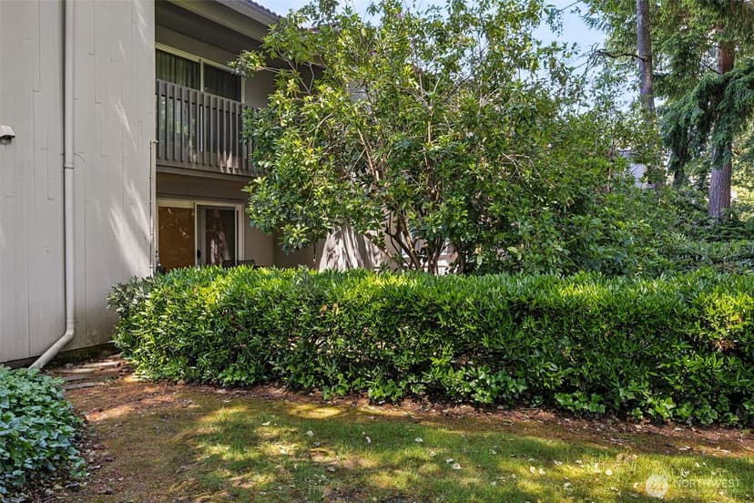 Property photo for 7501 Ruby Drive SW #I-106, Lakewood photo 6