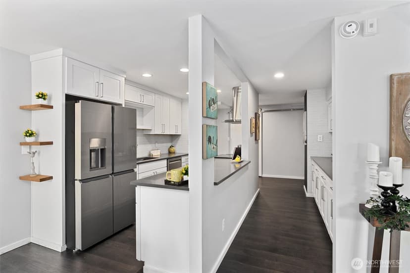 Property photo for 1808 S 118th Street #108, Seattle photo 10