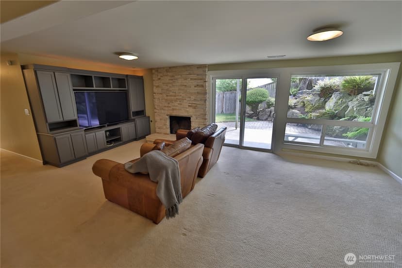 Property photo for 1330 176th Avenue NE, Bellevue photo 18