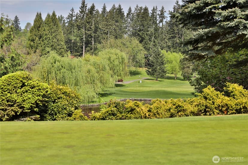 Property photo for 1330 176th Avenue NE, Bellevue photo 29
