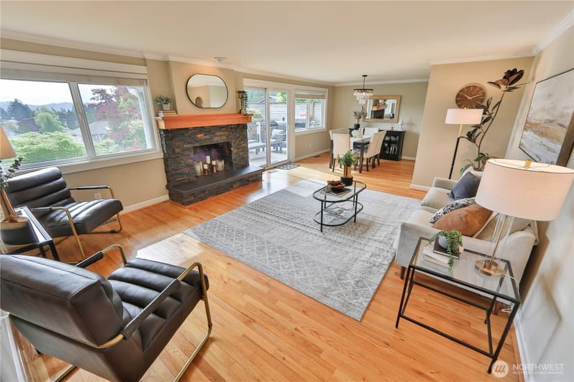 Property photo for 1330 176th Avenue NE, Bellevue photo 3