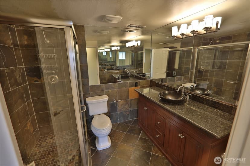 Property photo for 1330 176th Avenue NE, Bellevue photo 20