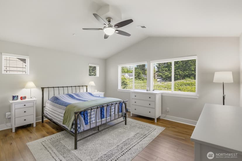 Property photo for 7430 NE 202nd Place, Kenmore photo 27