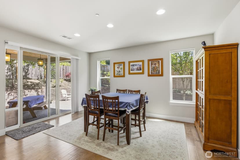 Property photo for 7430 NE 202nd Place, Kenmore photo 6