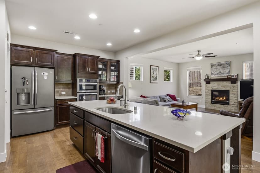 Property photo for 7430 NE 202nd Place, Kenmore photo 14