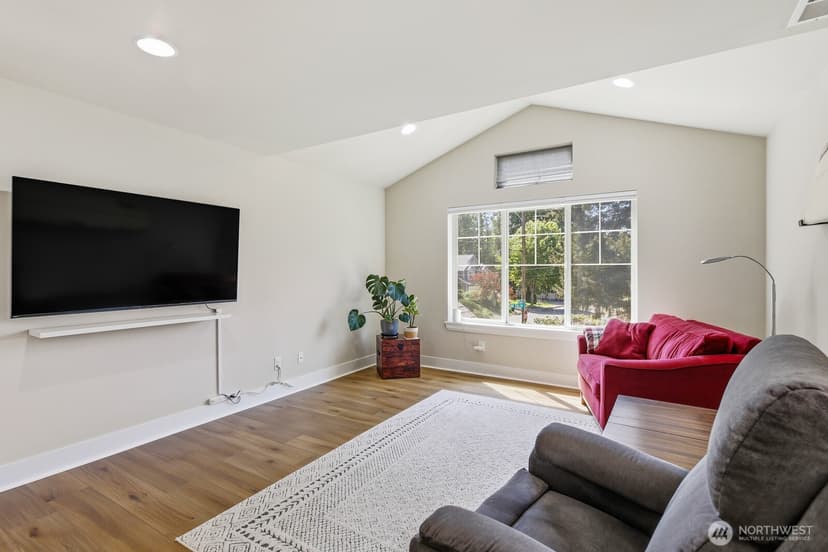 Property photo for 7430 NE 202nd Place, Kenmore photo 20